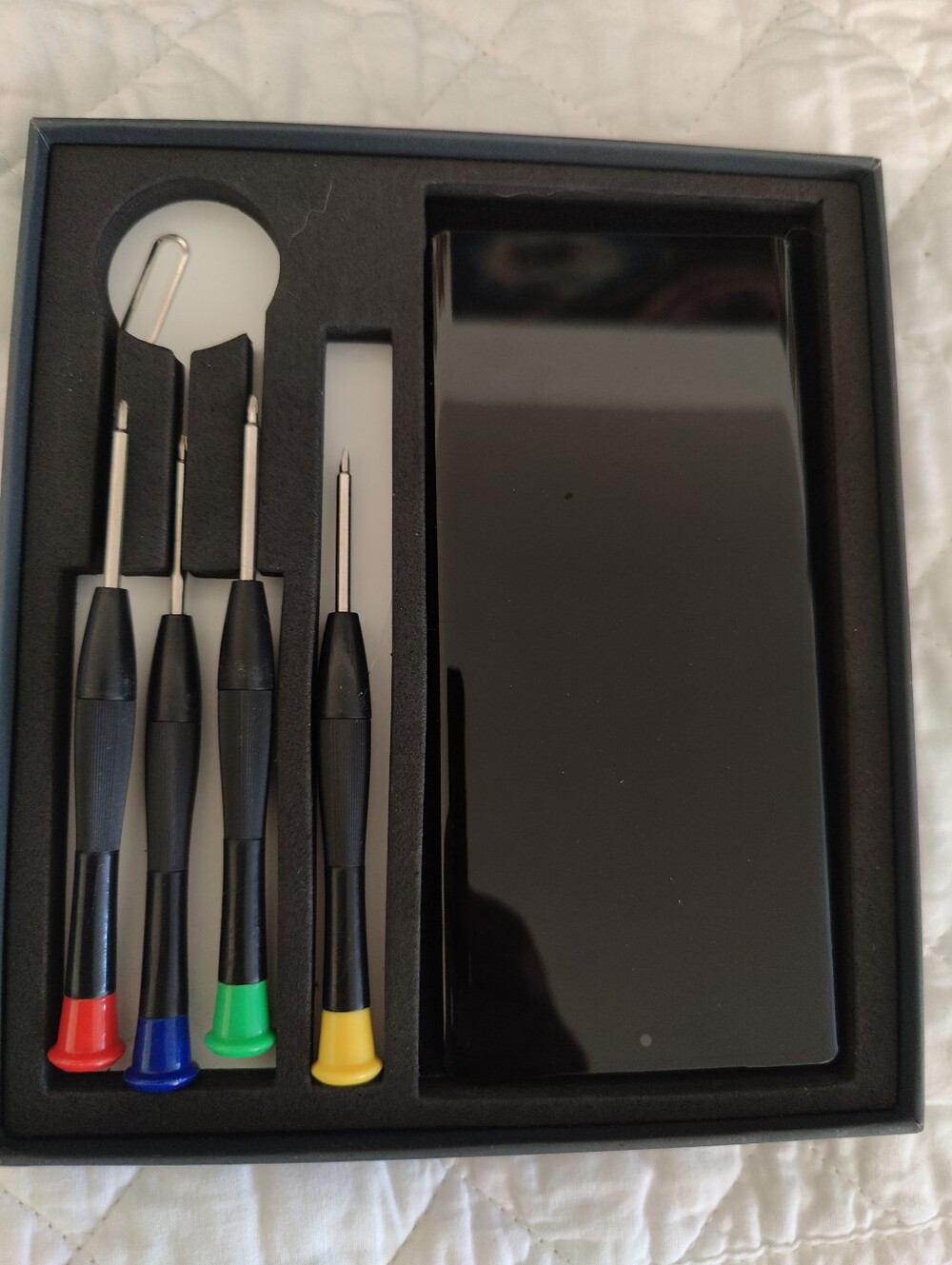 Google Pixel 7 Pro screen replacement assembly